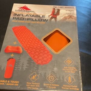 HIGH SIERRA INFLATABLE PAD & PILLOW. NEW IN BOX.